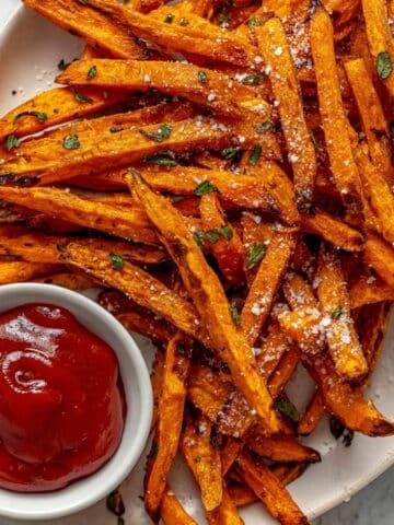 Crispy Baked Sweet Potato Fries Recipe