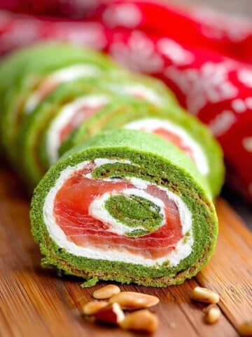 Keto Arugula Salmon Roll Recipe
