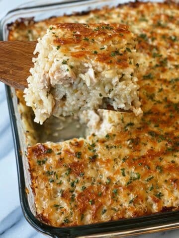 Homemade Creamy Chicken and Rice Casserole Recipe