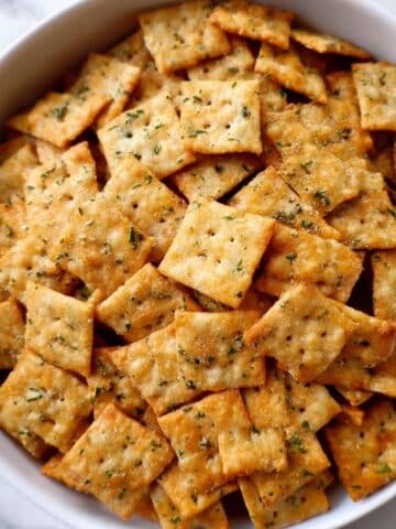 Homemade Seasoned Ranch Cheese Crackers Recipe